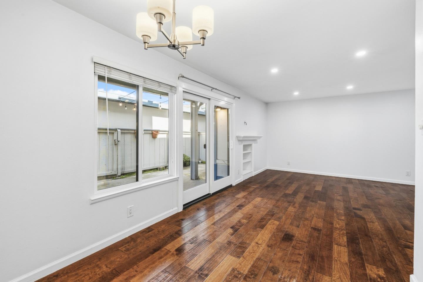 1925 46th Avenue 127