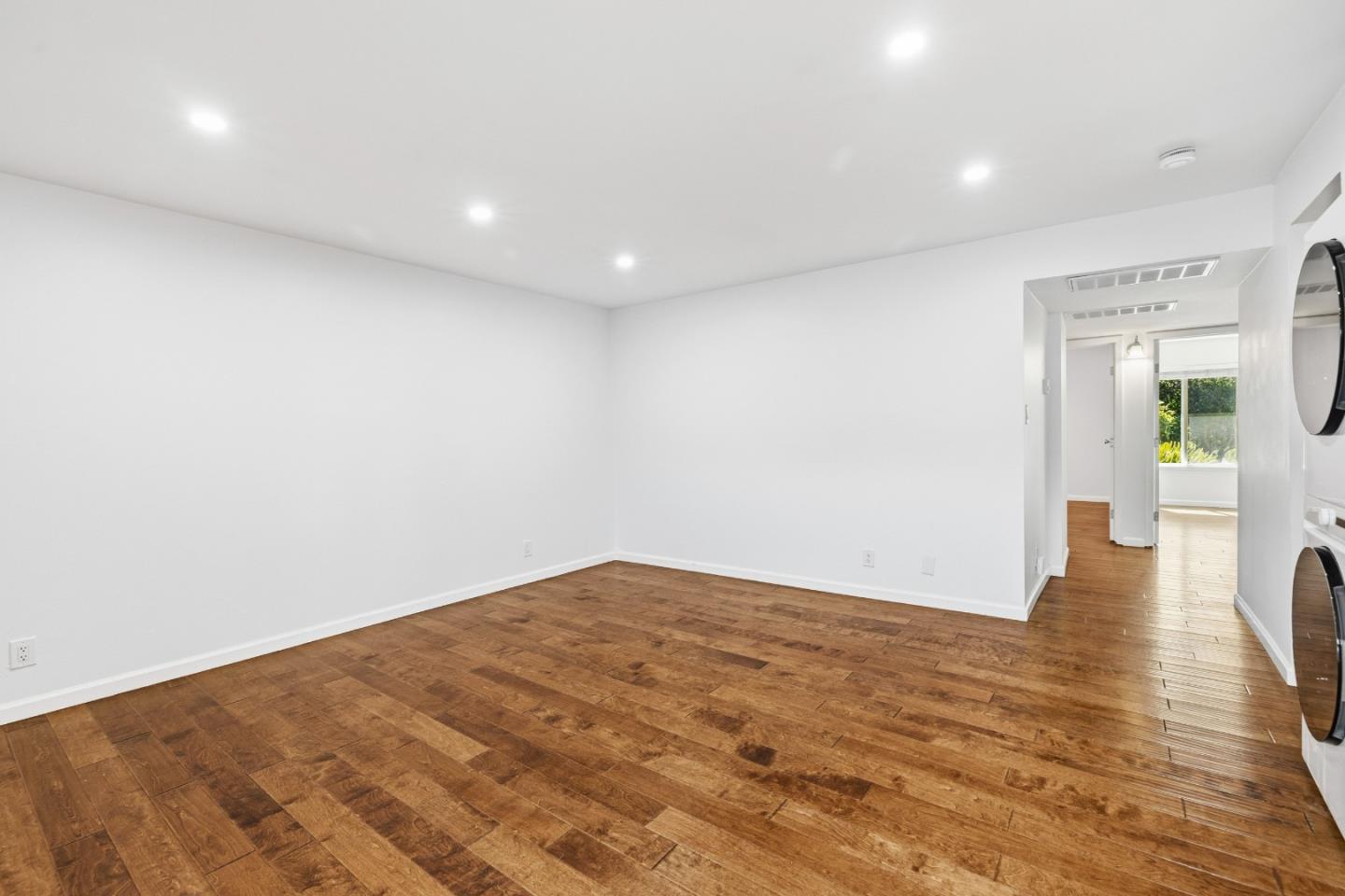 1925 46th Avenue 127