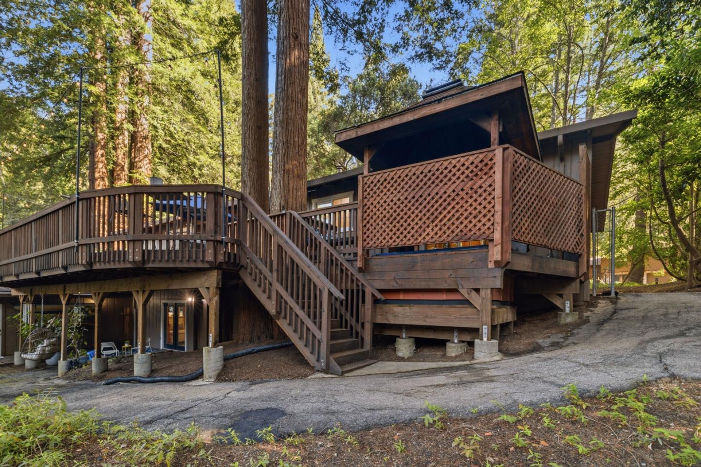 220 Lake Drive