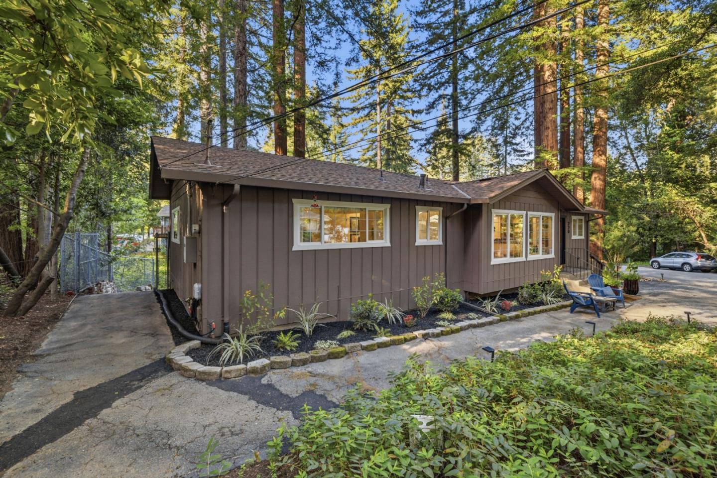 220 Lake Drive