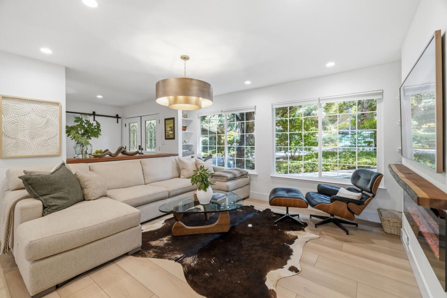 220 Lake Drive