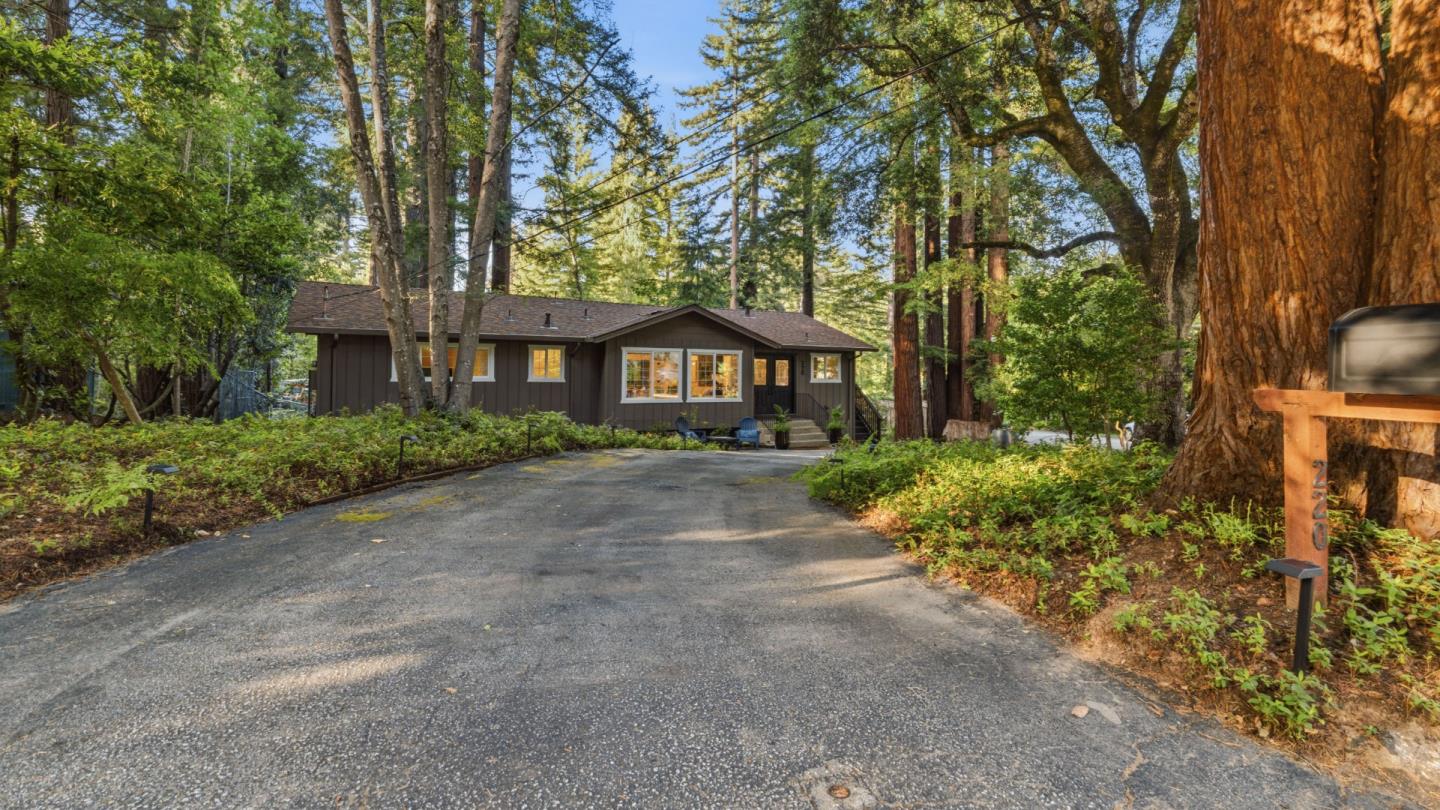 220 Lake Drive