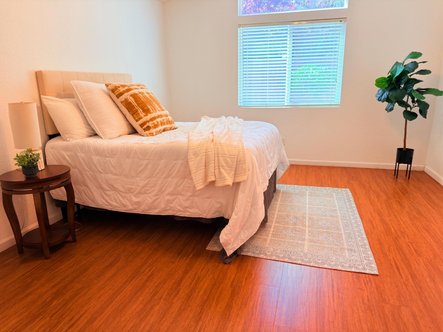 1986 Woodhaven Court