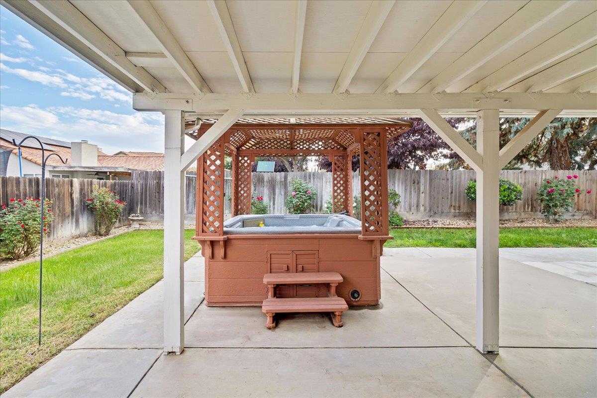 1986 Woodhaven Court