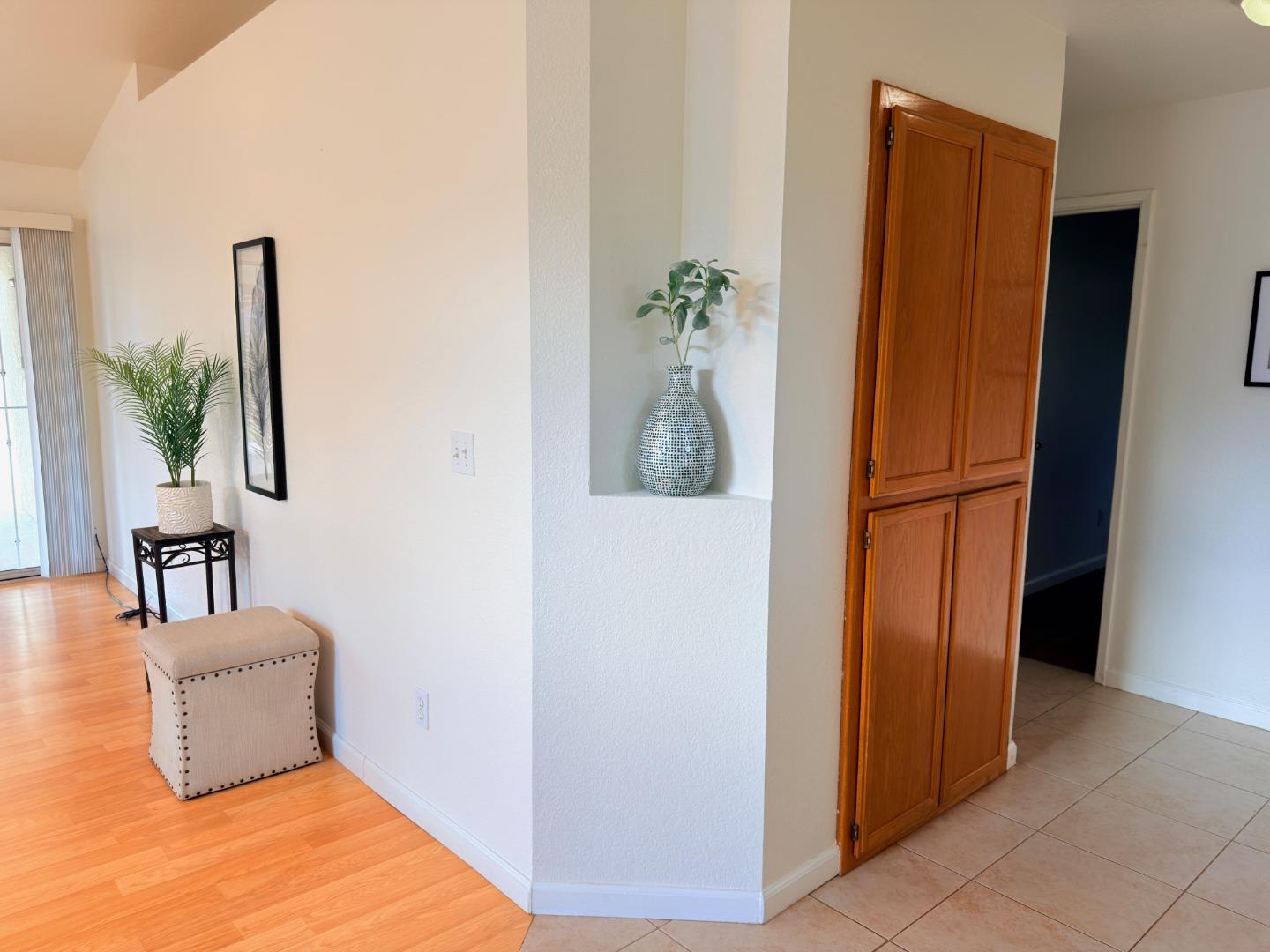 1986 Woodhaven Court