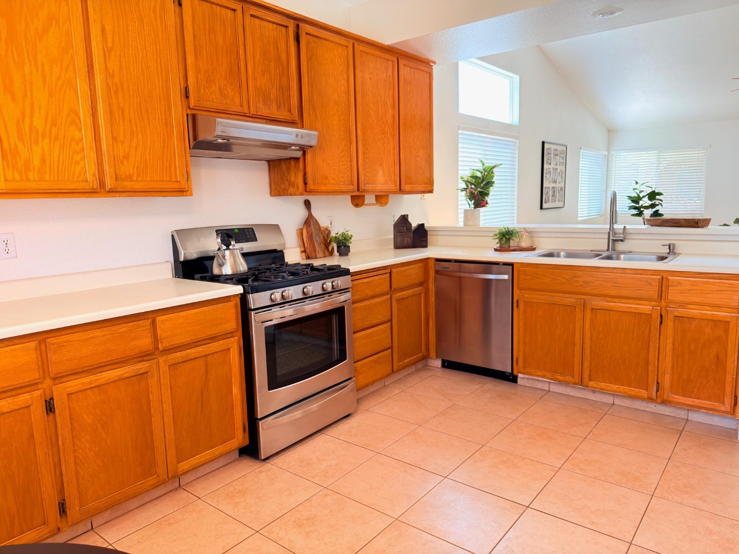 1986 Woodhaven Court