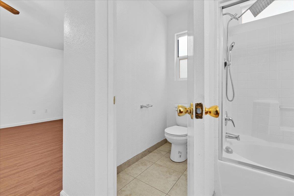 1986 Woodhaven Court