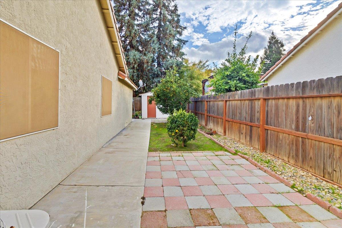 1986 Woodhaven Court