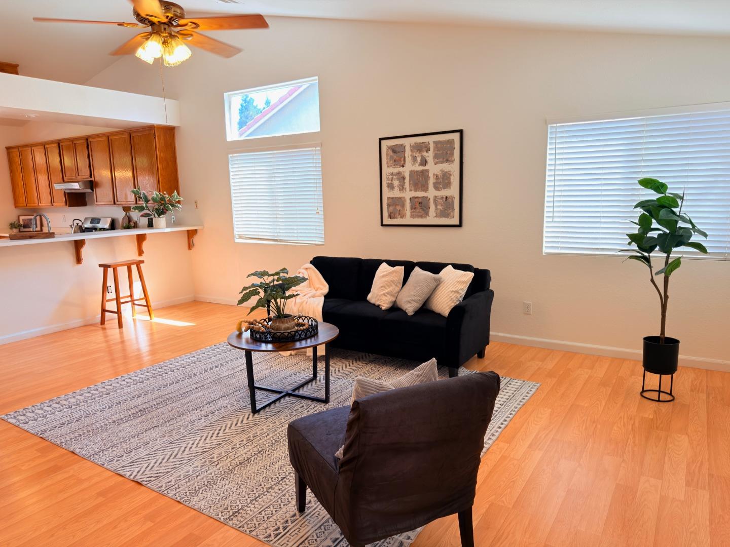 1986 Woodhaven Court