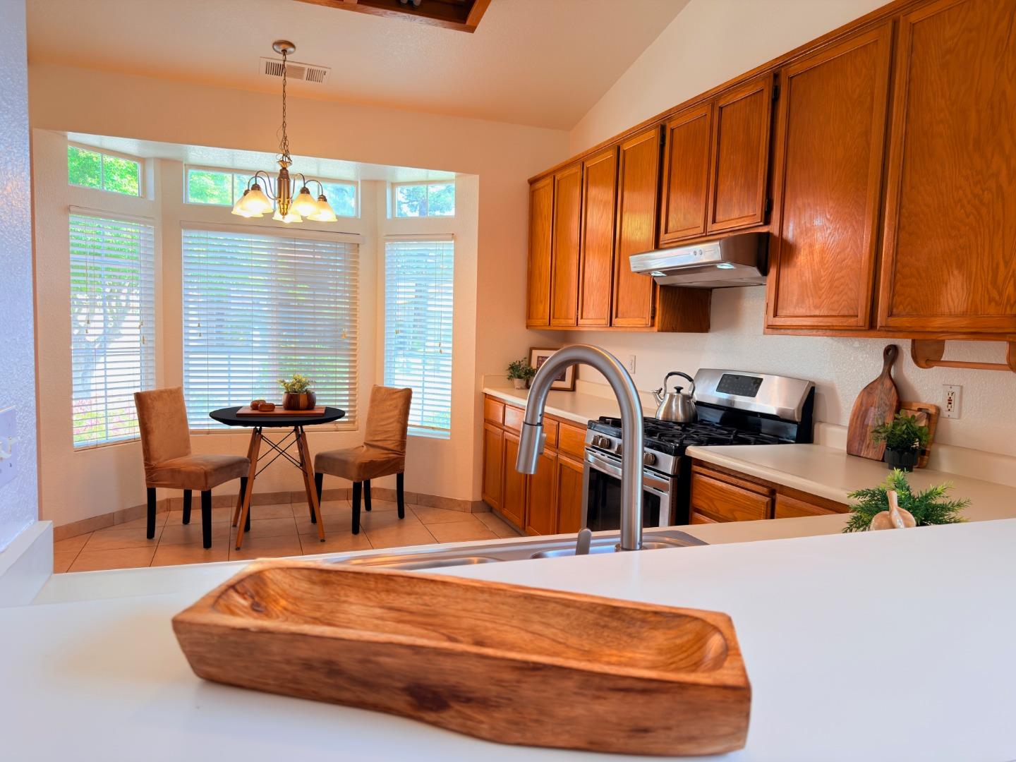 1986 Woodhaven Court