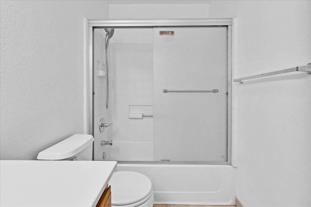 1986 Woodhaven Court