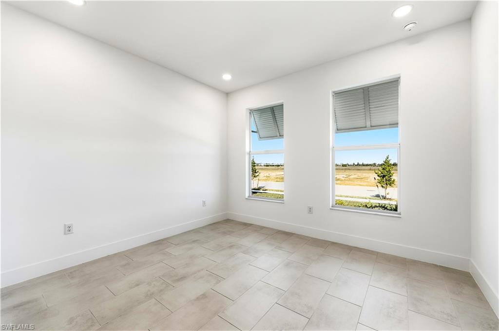 44549 Little Blue Heron WAY