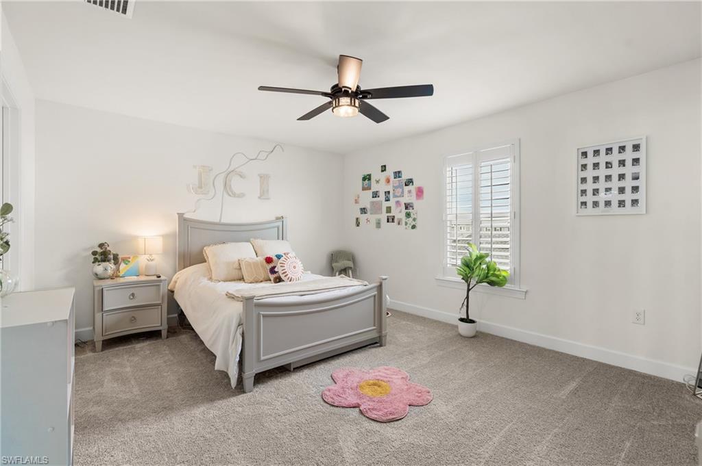 16264 Laurel Oak LN