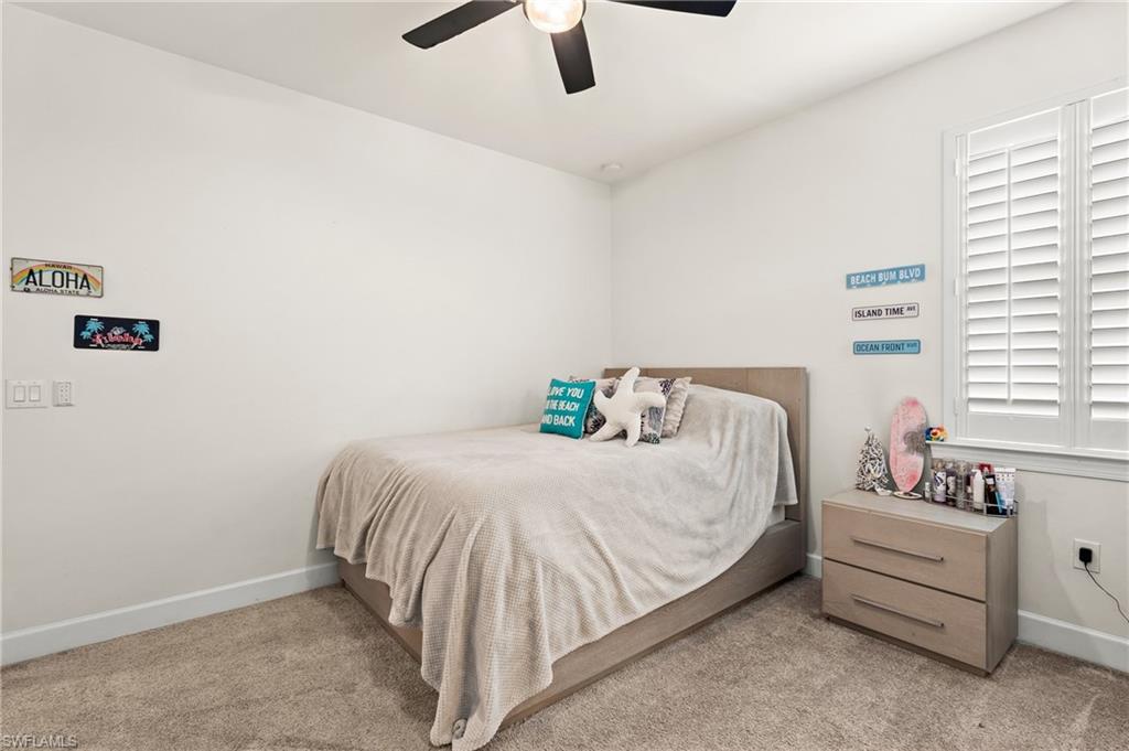 16264 Laurel Oak LN