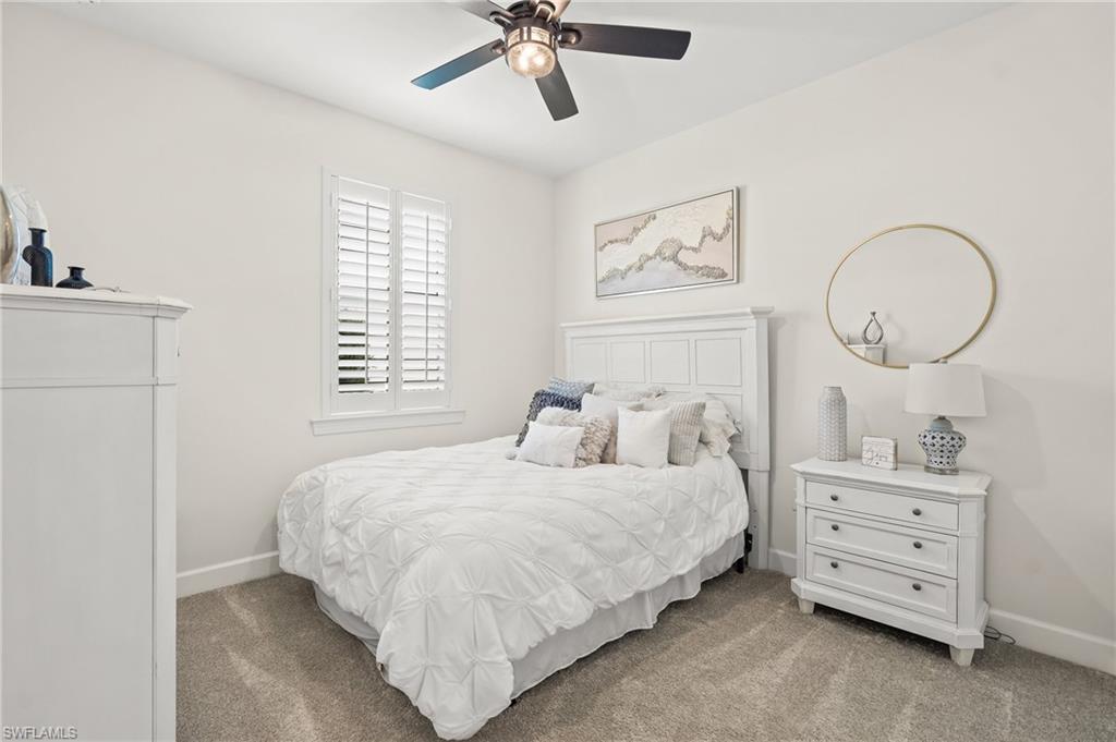 16264 Laurel Oak LN
