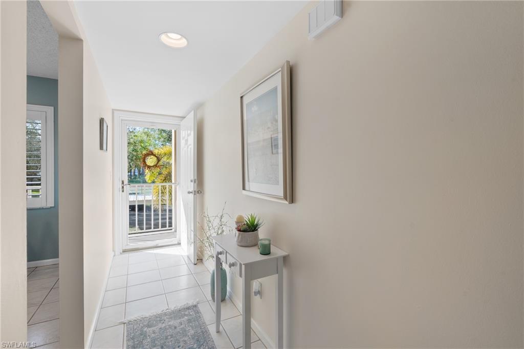 5975 Bloomfield CIR # C204