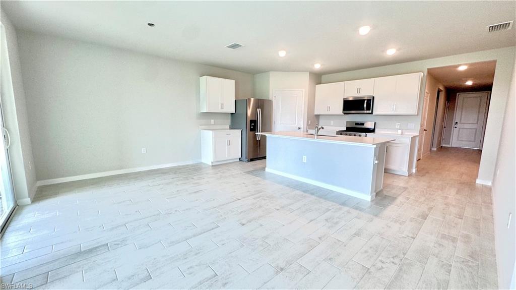 17710 Shade Tree LOOP