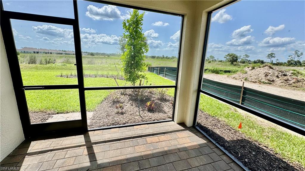 17710 Shade Tree LOOP