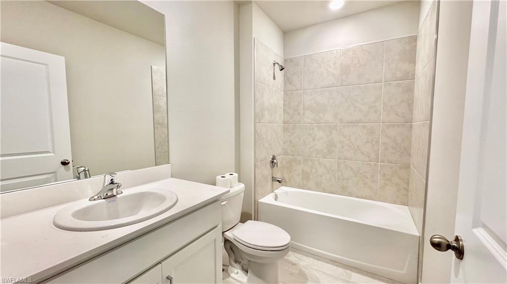 17710 Shade Tree LOOP