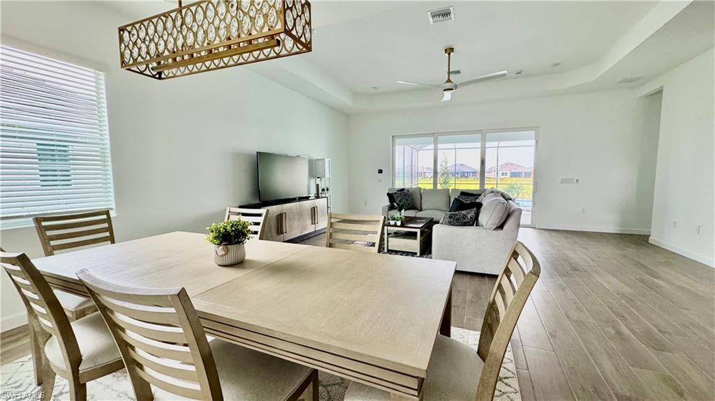 15048 Pinehurst
