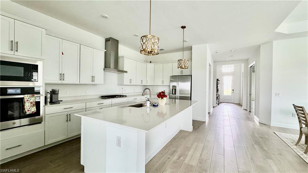15048 Pinehurst