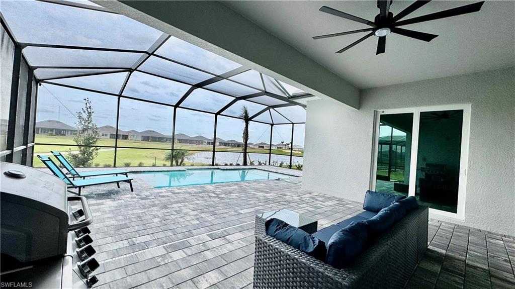 15048 Pinehurst