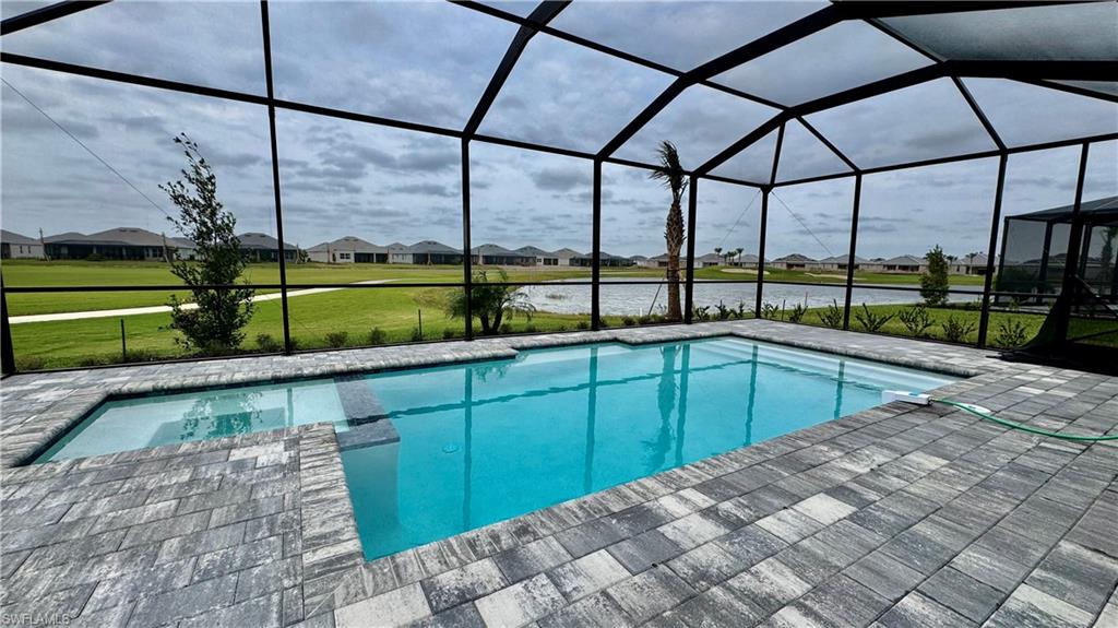 15048 Pinehurst