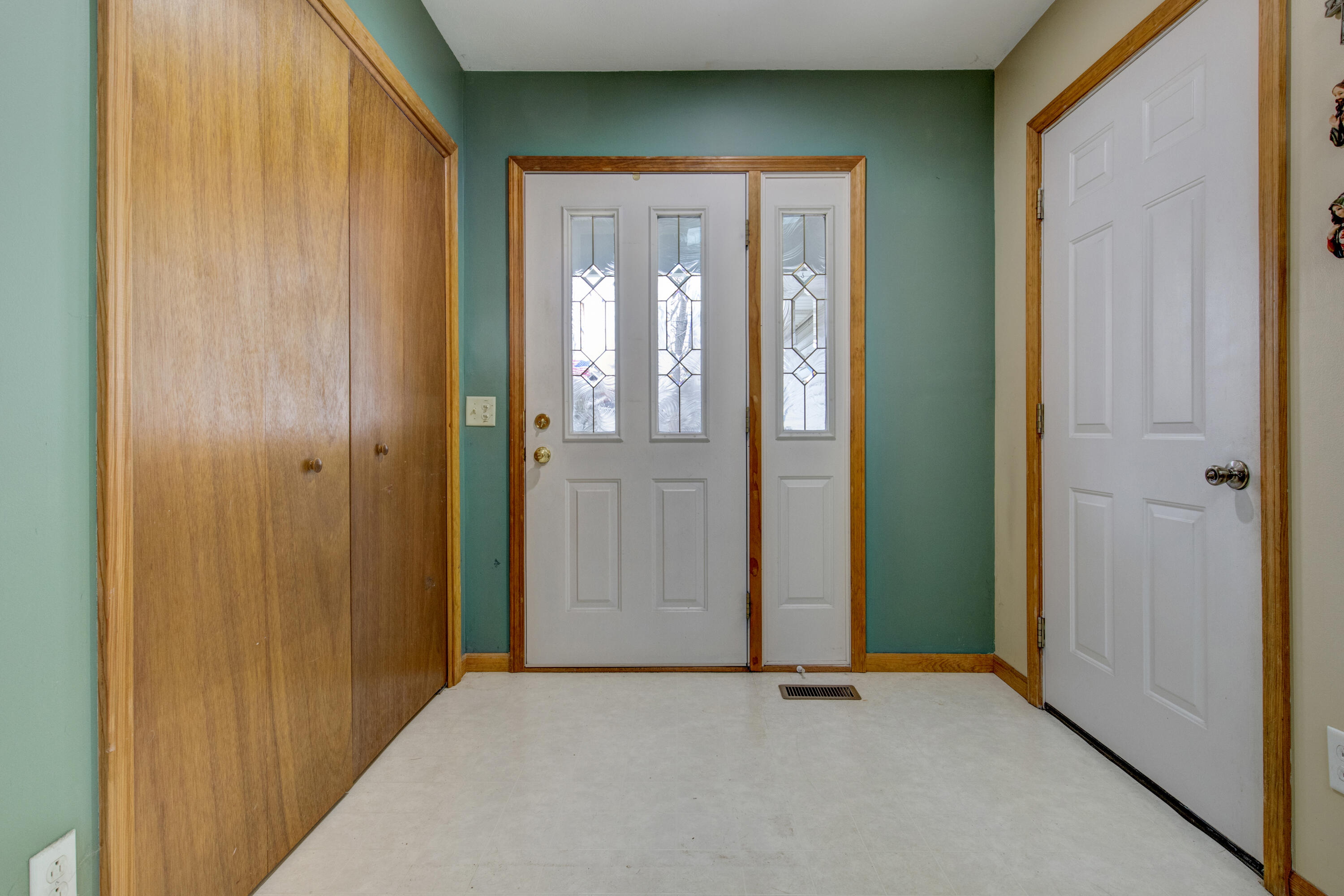 1815 Arrowhead Trail