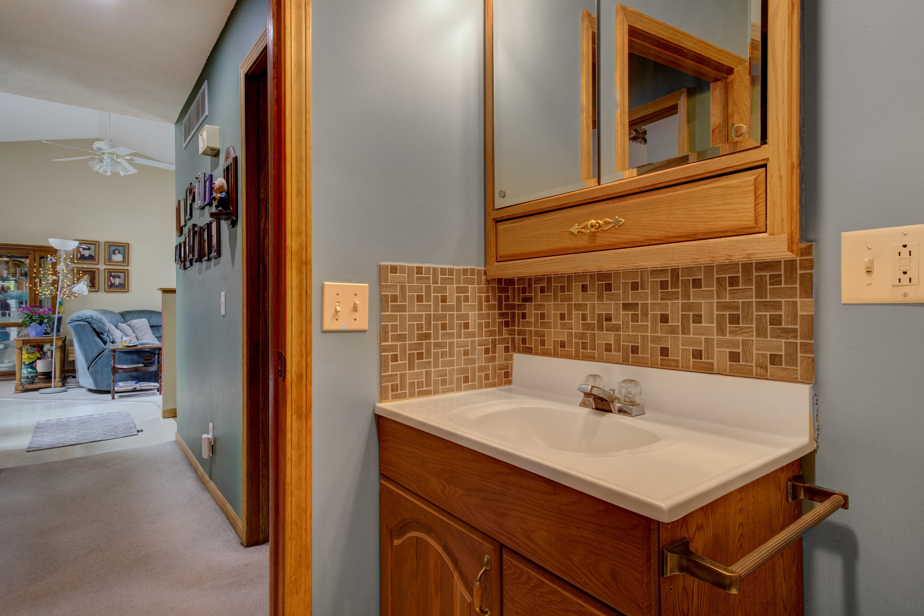 1815 Arrowhead Trail