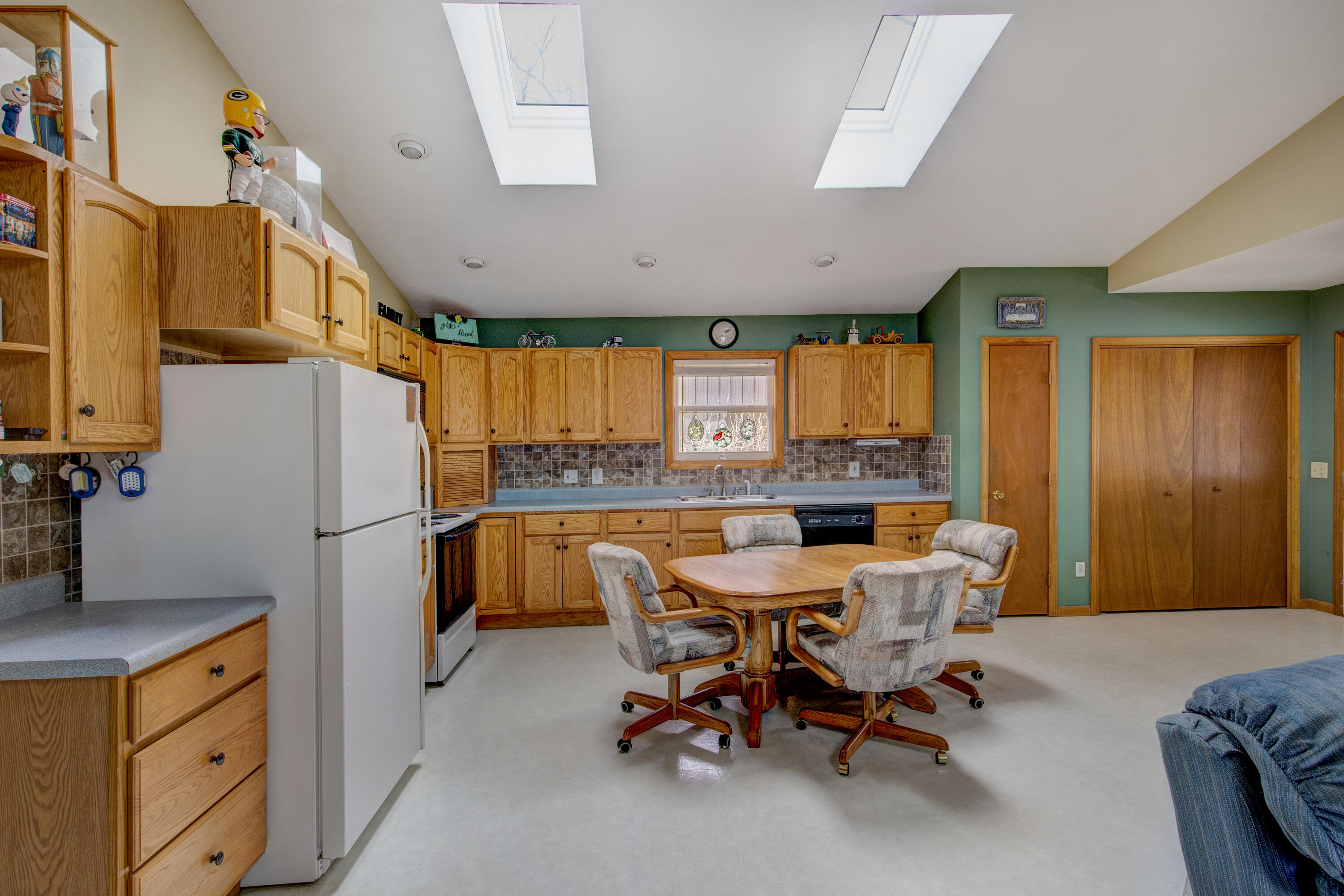 1815 Arrowhead Trail