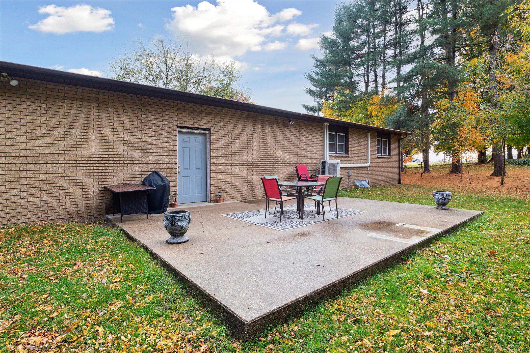 11556 Portage Road