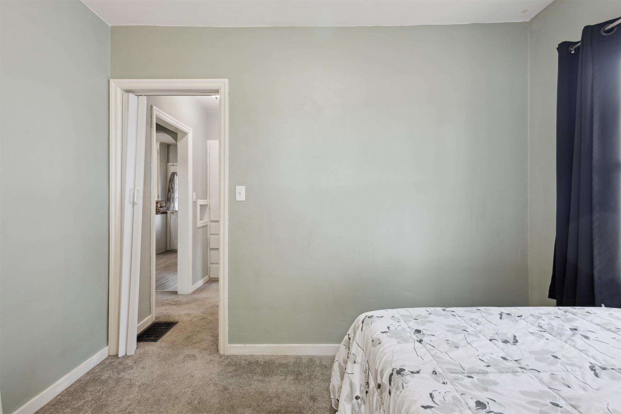 2502 Porter Street SW