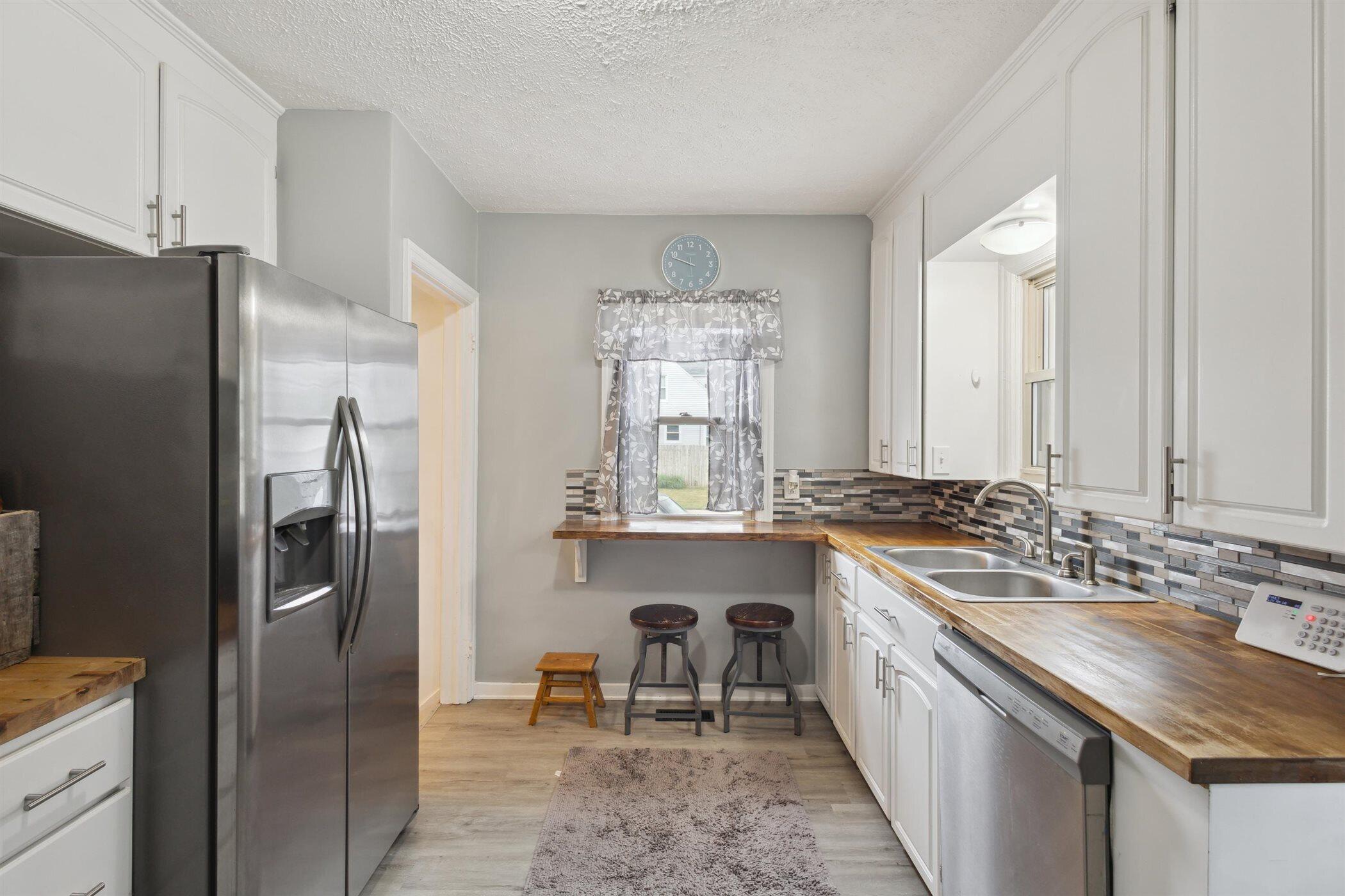 2502 Porter Street SW