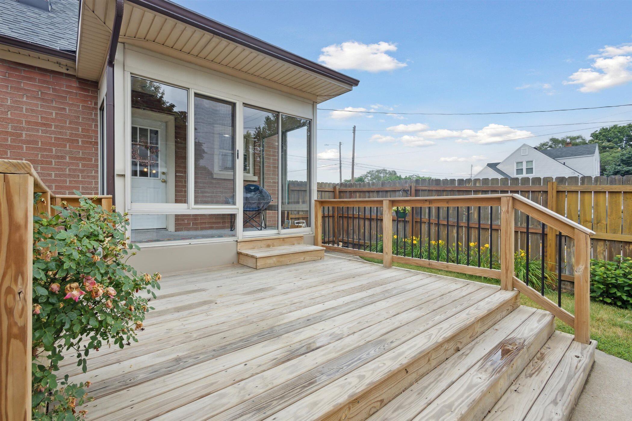 2502 Porter Street SW