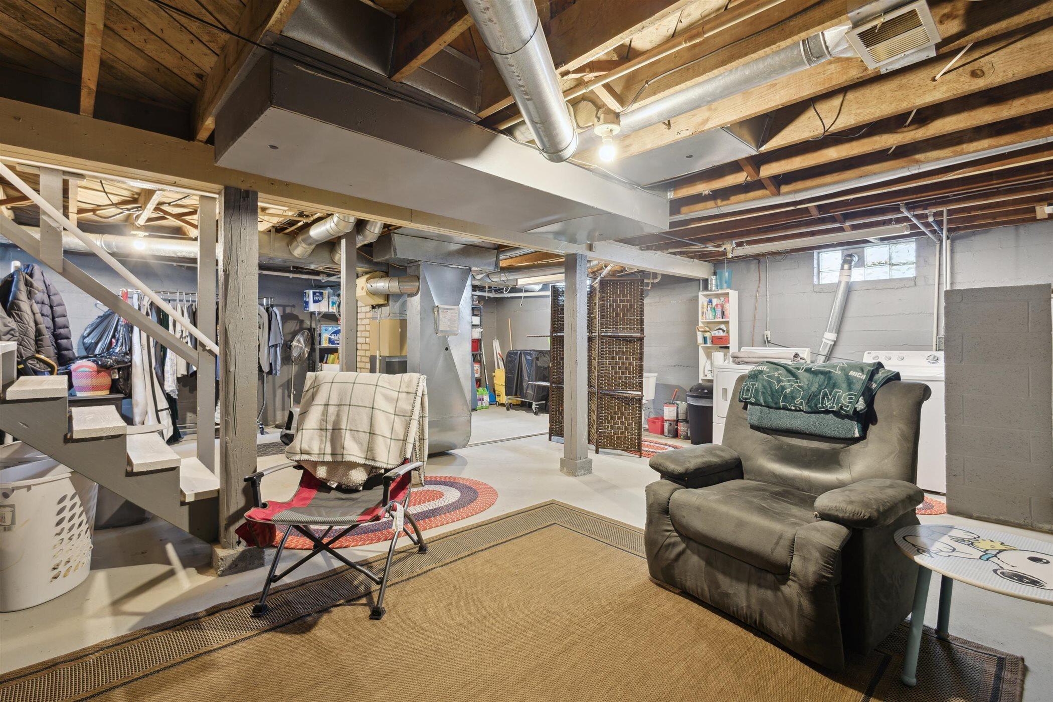 2502 Porter Street SW