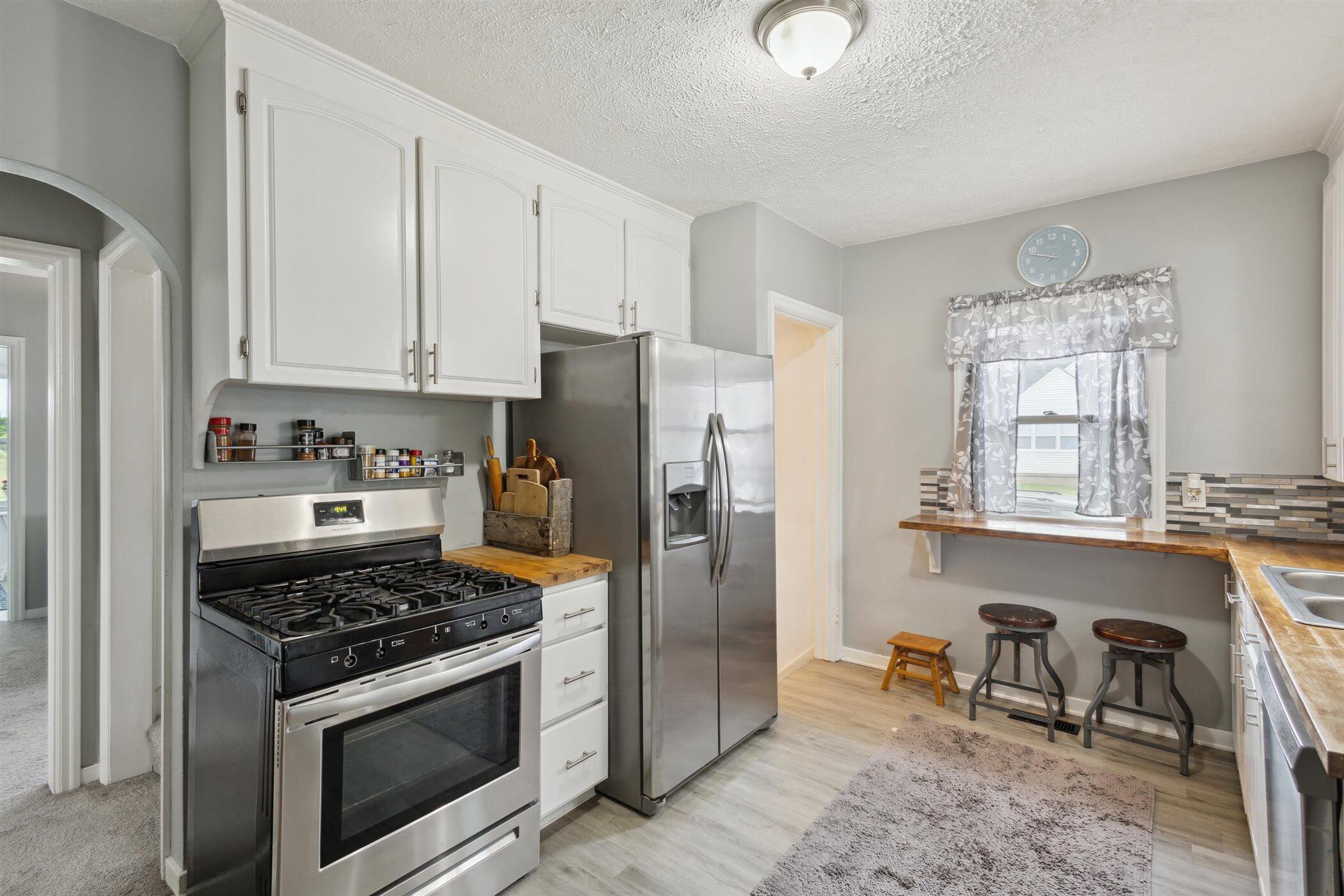2502 Porter Street SW