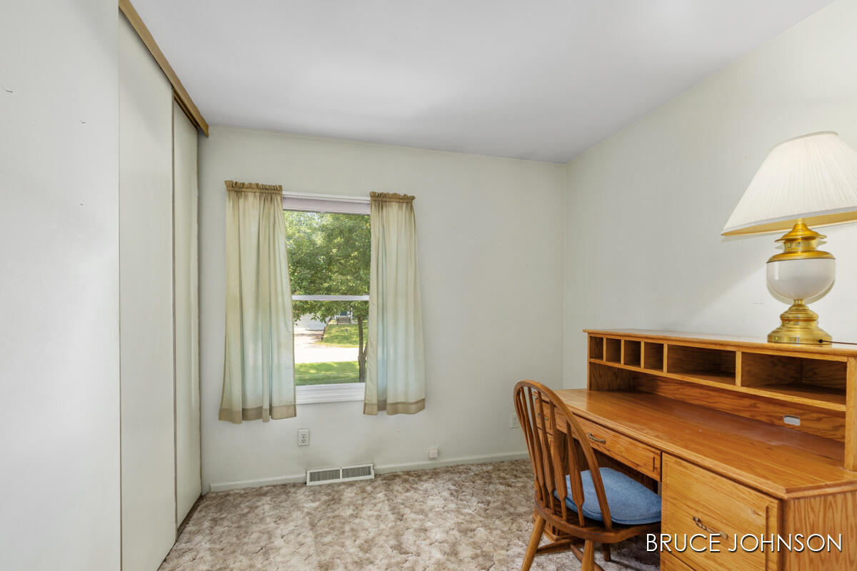 1236 S Van Bruggen Drive