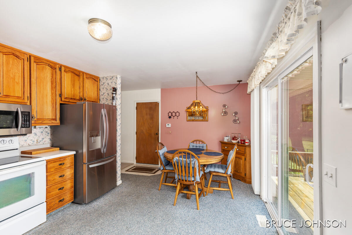 1236 S Van Bruggen Drive