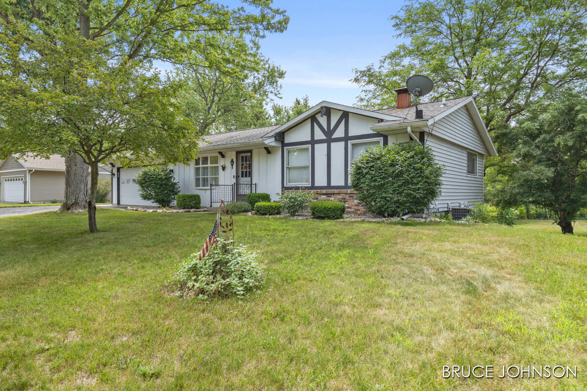 1236 S Van Bruggen Drive