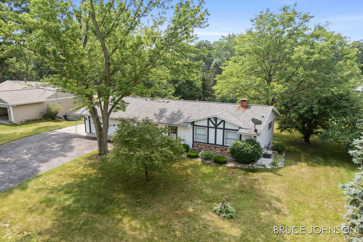 1236 S Van Bruggen Drive