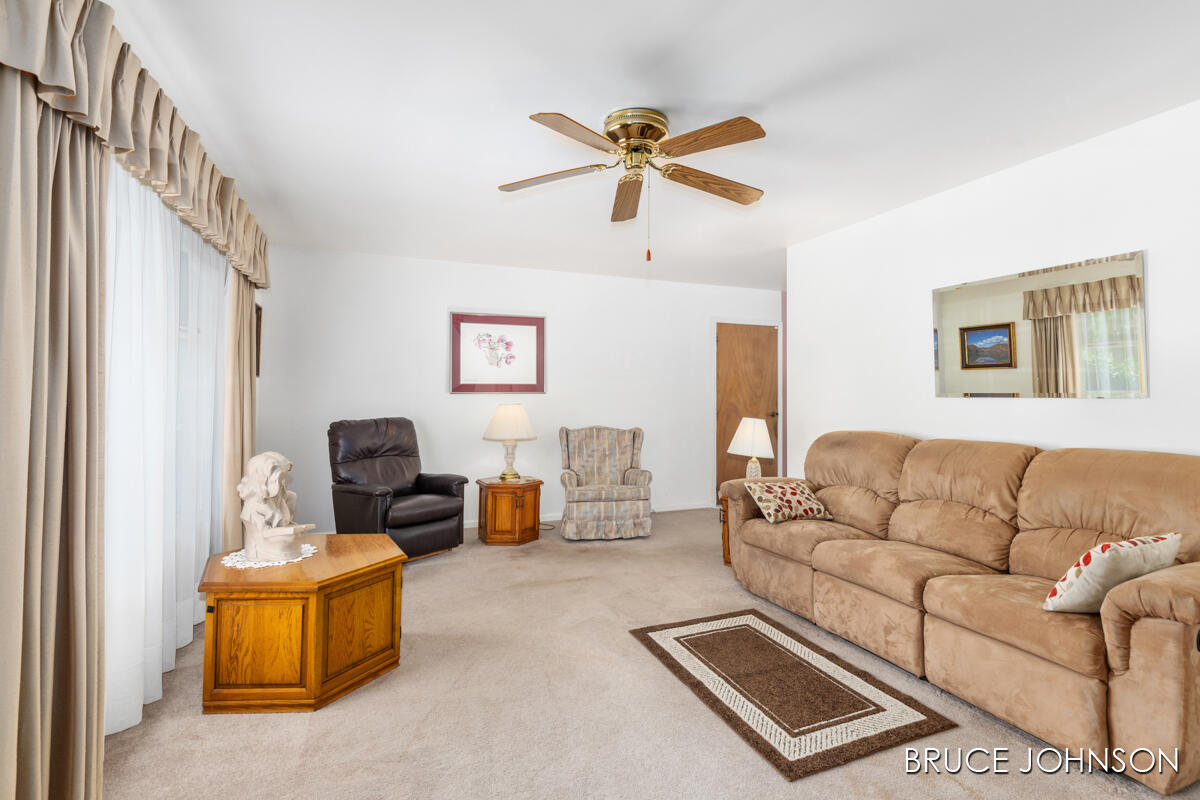 1236 S Van Bruggen Drive