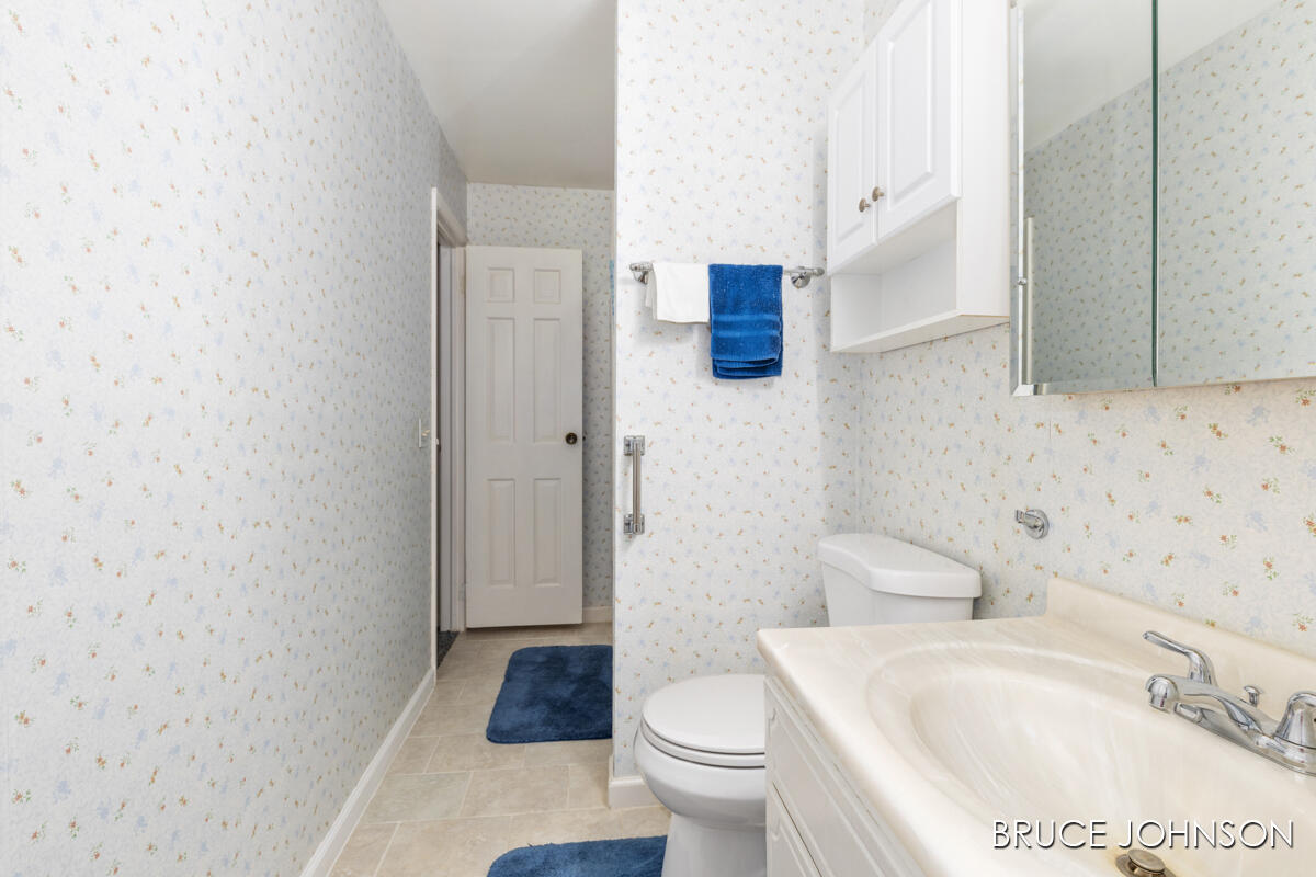 1236 S Van Bruggen Drive