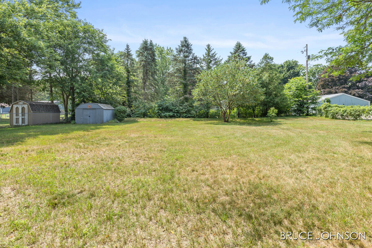 1236 S Van Bruggen Drive