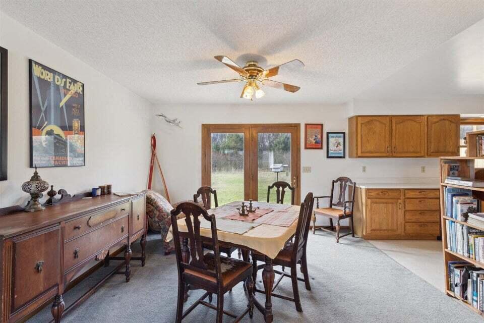 10611 W Main Street 10613