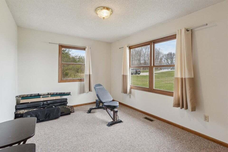 10611 W Main Street 10613
