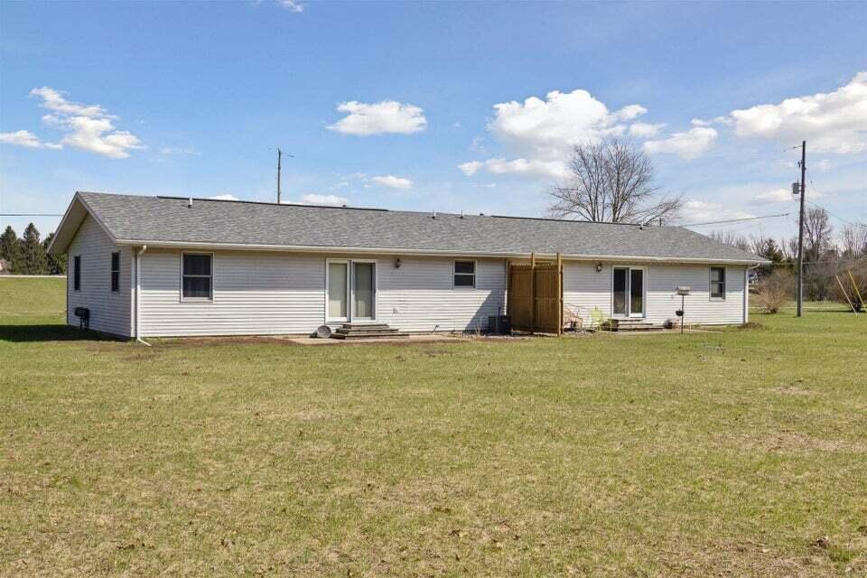10611 W Main Street 10613