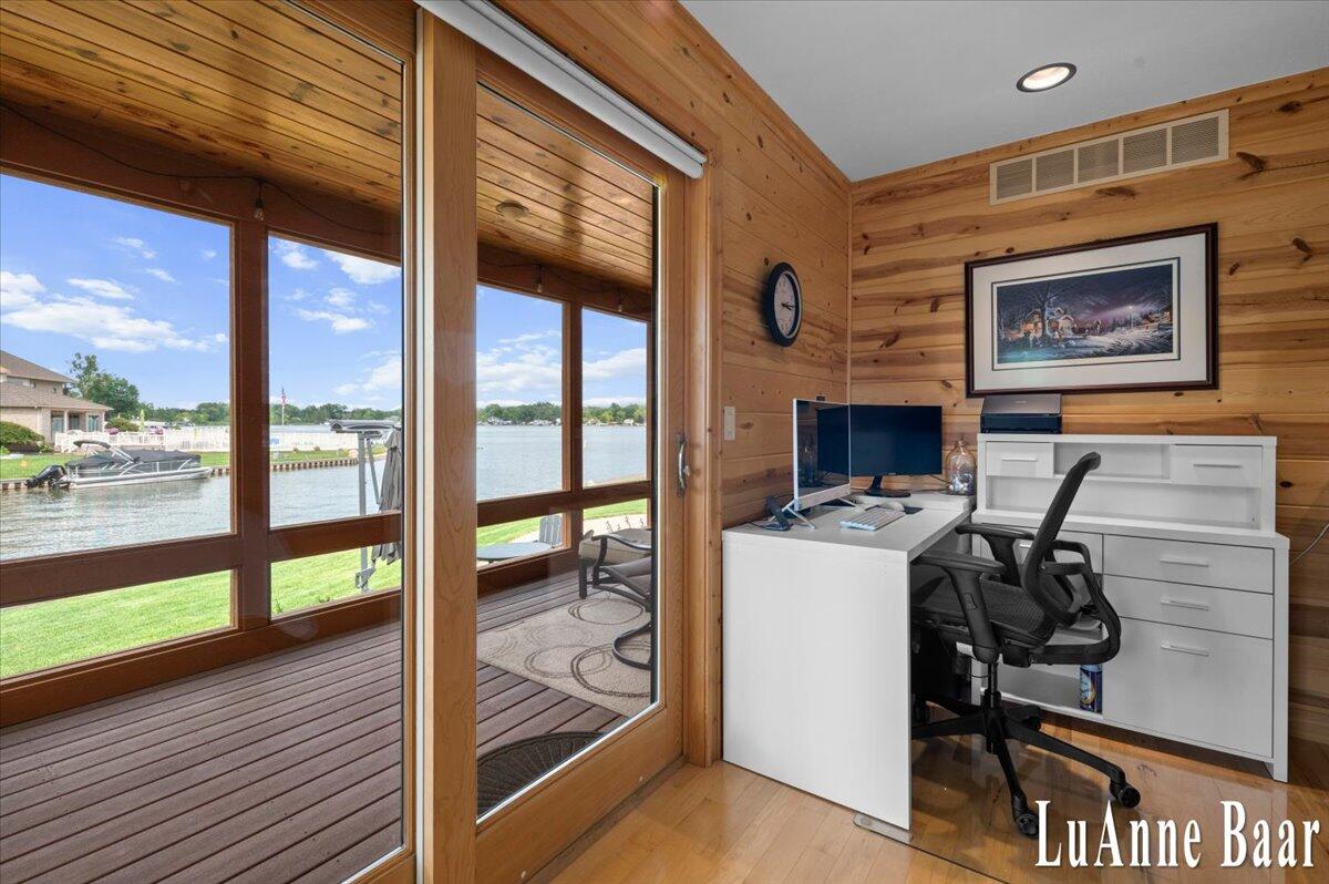 12702 Park Drive