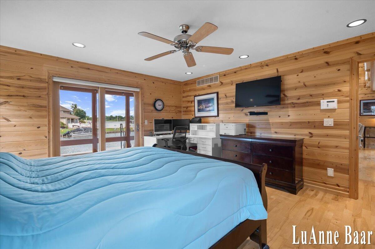 12702 Park Drive