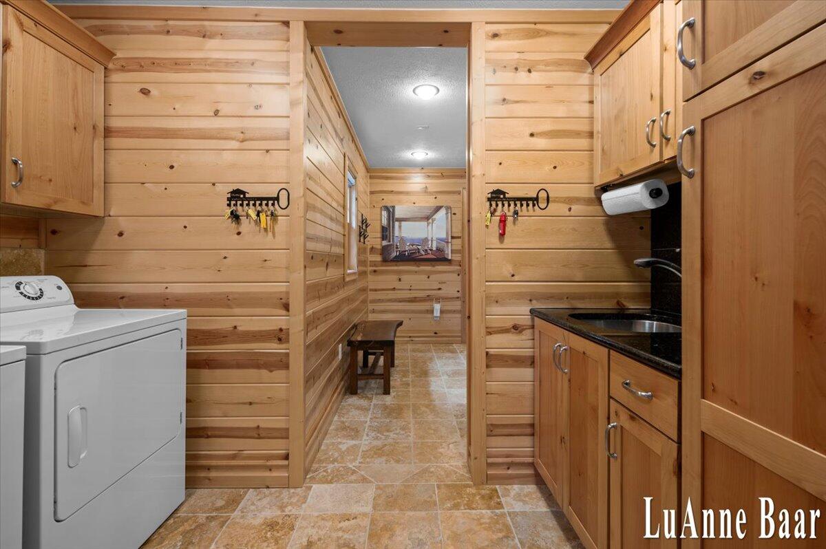 12702 Park Drive