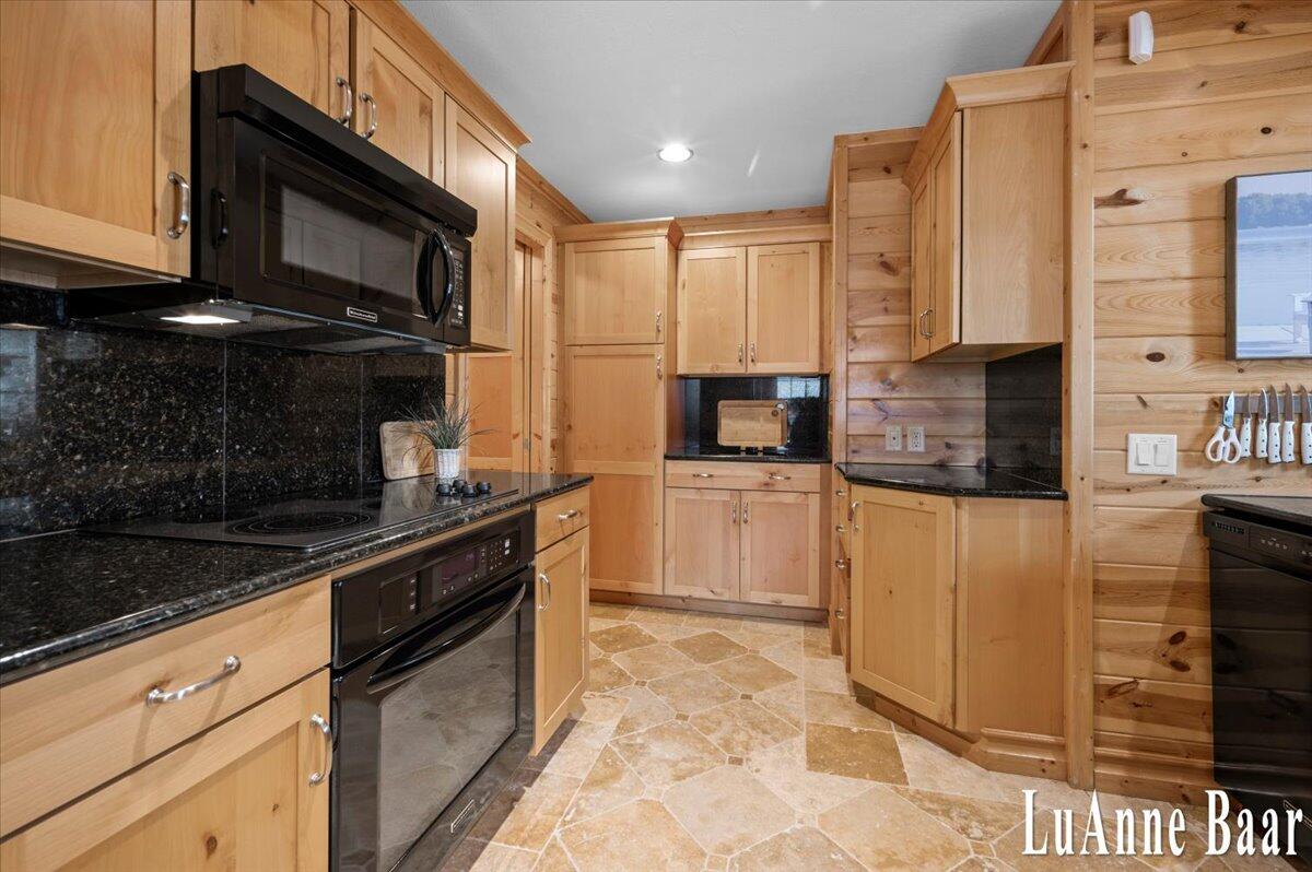 12702 Park Drive